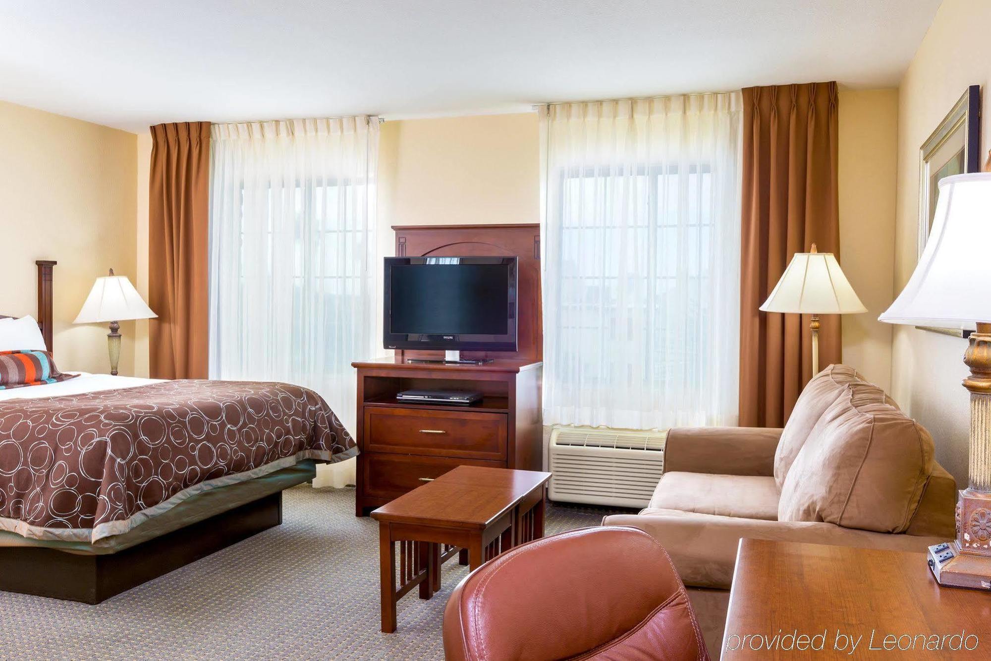 Staybridge Suites Mcallen By Ihg Extérieur photo
