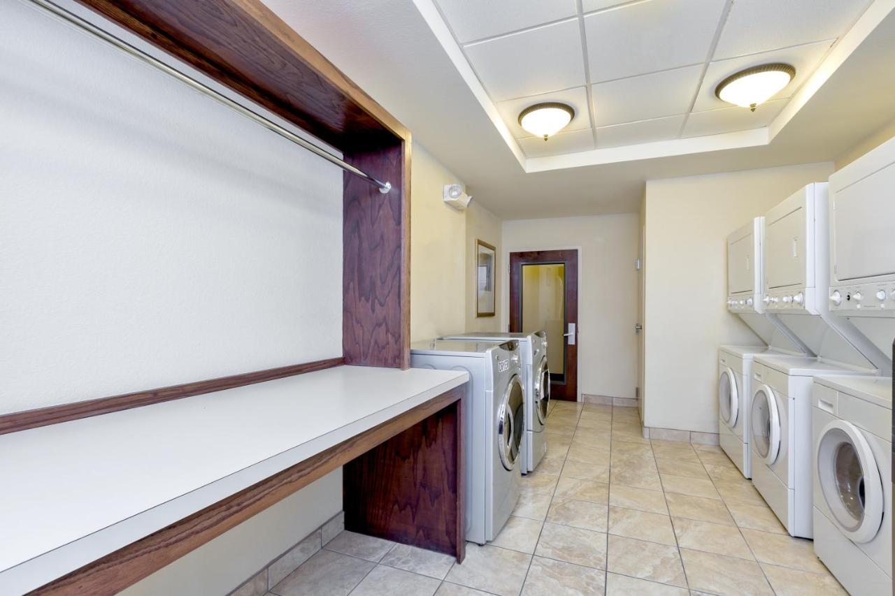 Staybridge Suites Mcallen By Ihg Extérieur photo